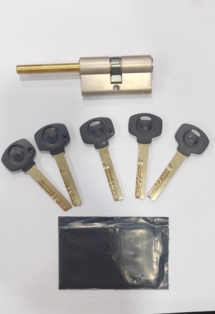 Cilindro Profilo Europeo Yale 30.30 codolo per Porte Blindate
